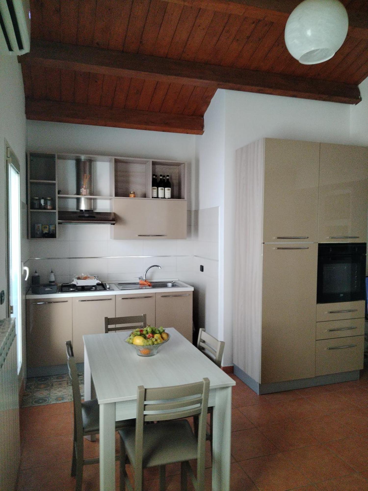 Mansarda Con Terrazzo Privato Apartment Barletta Exterior foto